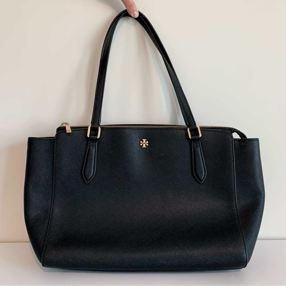 Tory Burch Emerson Small Top Zip Tote